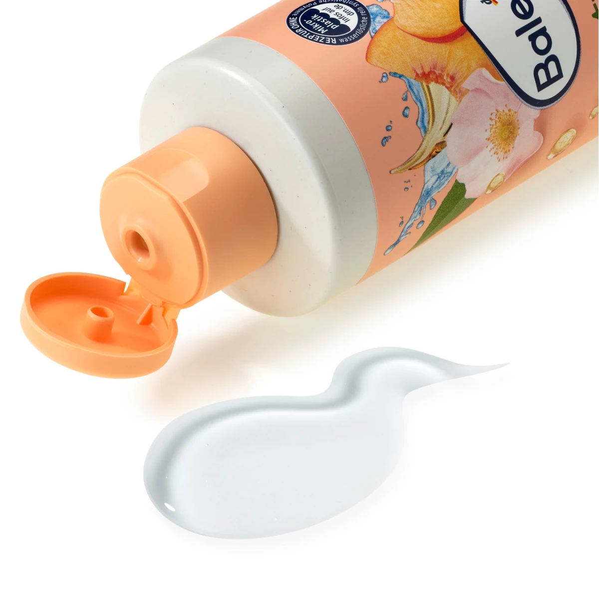 شاور ناتشورال بيوتي بخلاصة الخوخ وزيت الورد العضوي ، 250 مل